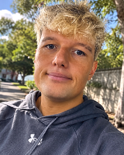 Mr  Luke  Samios 
